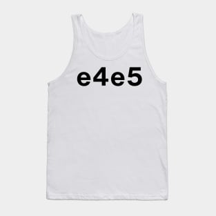 Chess move e4e5 Tank Top